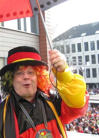 Beim Rathaussturm in Beuel an Weiberfasnacht
